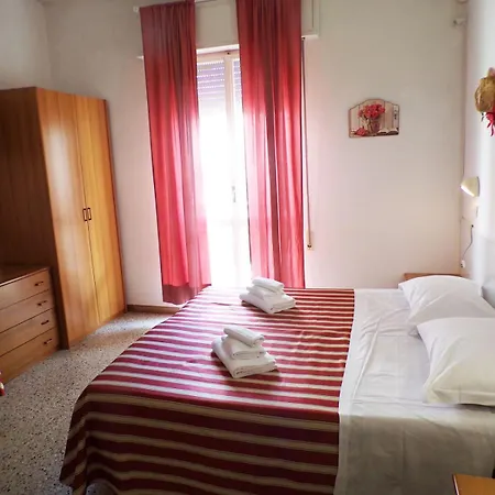 فندق Graziella Mare 3*